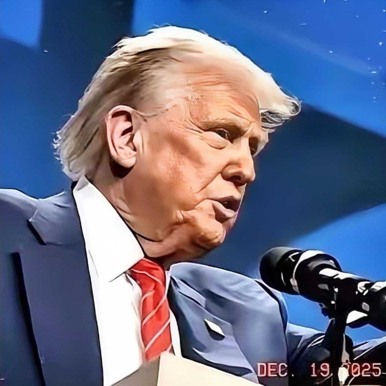 中国首次以“武力”警告美国！​​12月18日，面对美国史上最大规模的111亿美