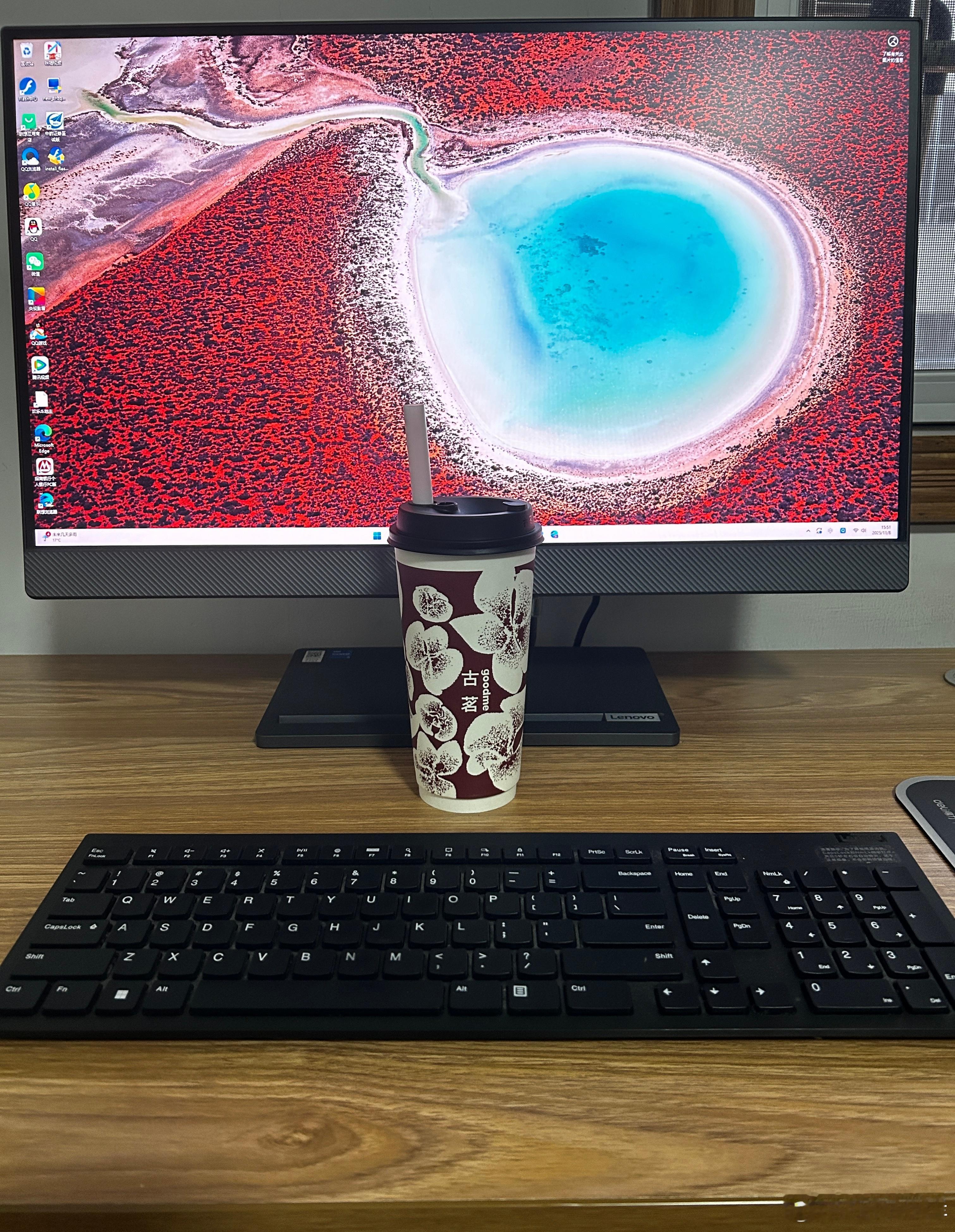 我在喝古茗奶茶，味道不错。​​​