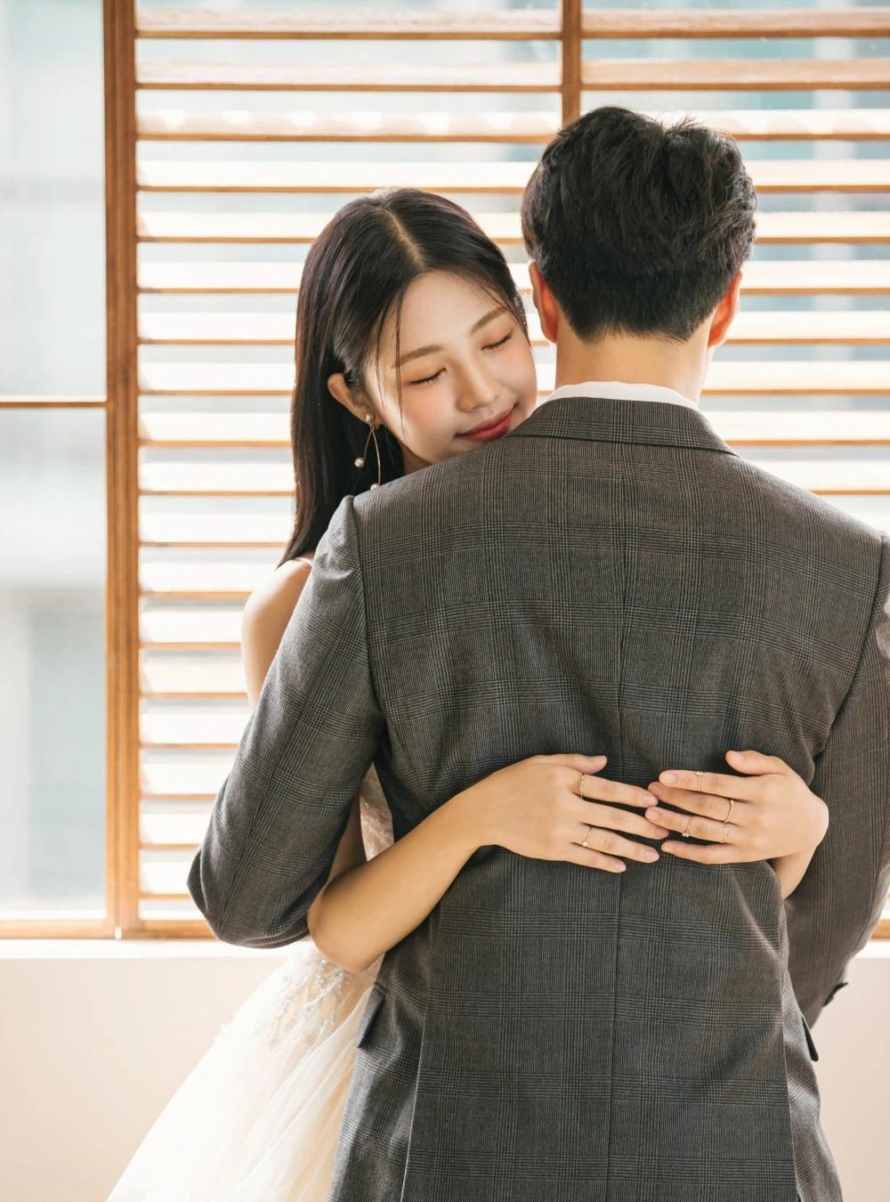 不离婚，不换人，把婚姻过舒服的唯一方式“卢老师，我不打算离，也换不了这个人，但