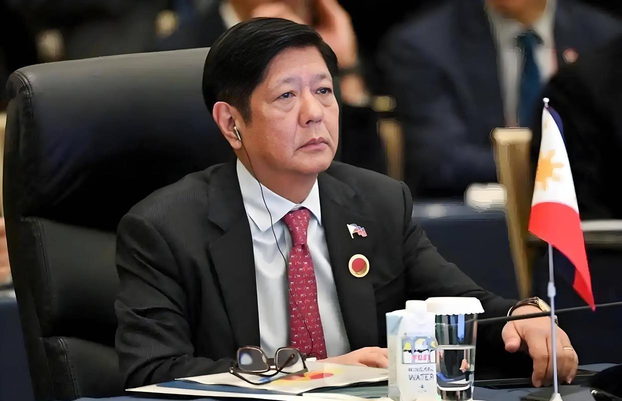 活久见！马科斯突然狂夸中国善良，翻脸比翻书还快国际政坛这么多年，真没见过几个