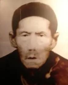 1967年，一群红卫兵闯进法门寺大肆破坏。71岁的良卿大师苦劝未果，为保护寺院，