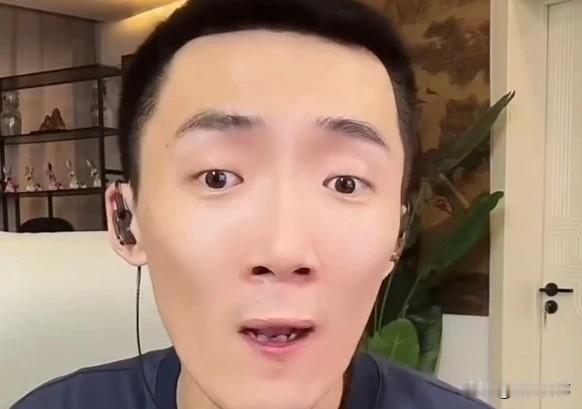 李舒克评价各封S网红，李四因澳门d博失利下场很惨。李