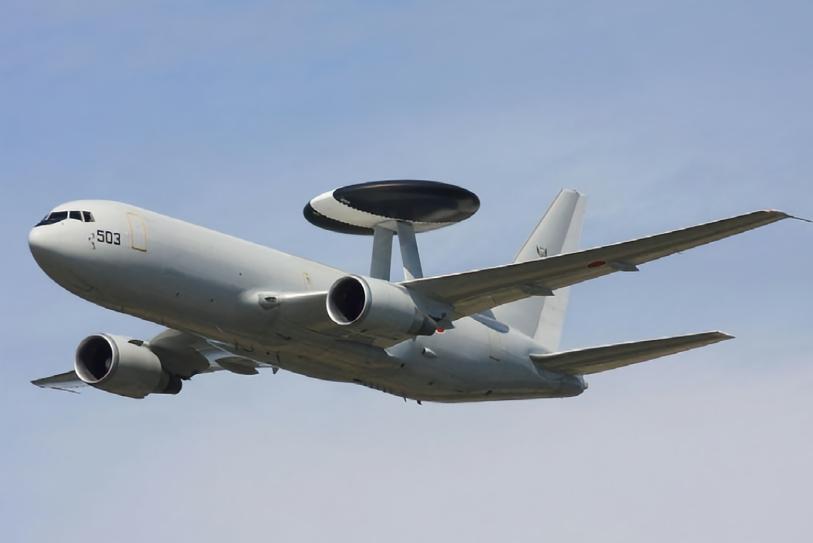 每天认识一件兵器日本E-767预警机机身长度：48.5米机身高度：15.8米翼