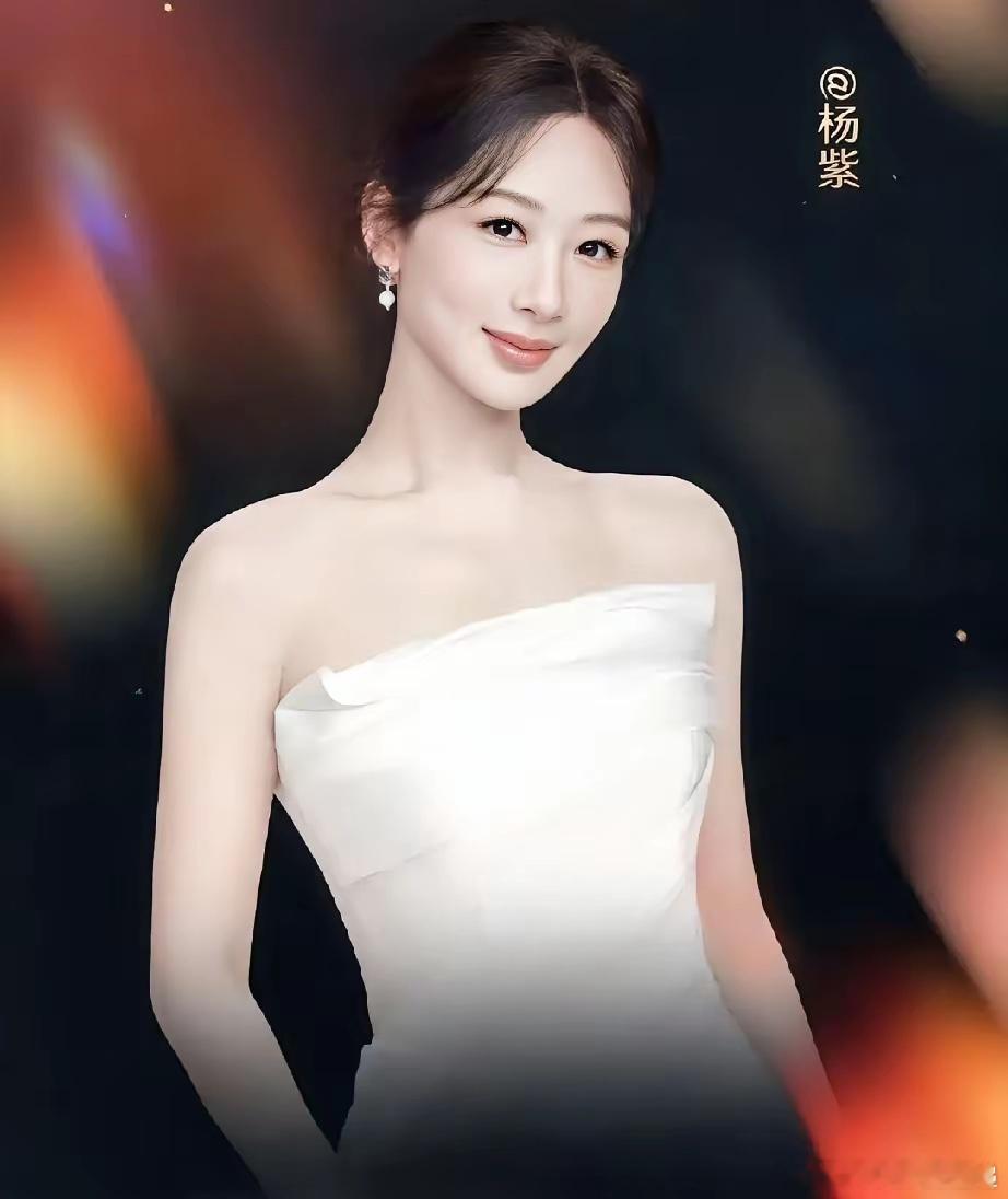 爱奇艺尖叫之夜，杨紫没去中国电视剧年度盛典，杨紫也没去不是因为耍大牌，也不是没入