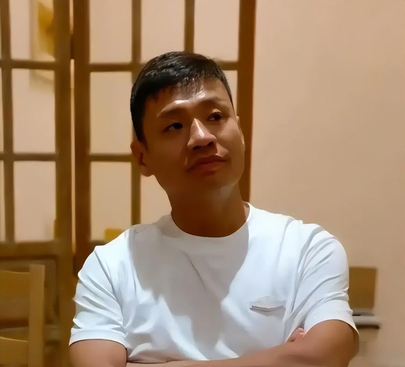 沛县大网红二哥进去了，为啥还有这么多人念他的好？原因其实很简单，二哥进去之后，