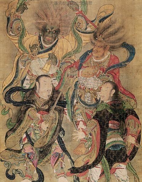 1937年，一名日军间谍，偷偷潜入山西宝宁寺，发现庙里做法会时，竟挂满明英宗御赐