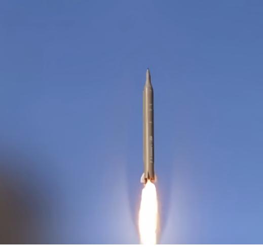 先别嘲笑伊朗了，他们这次是真的硬起来了！ 以前我们说伊朗总是说他摇摆不定，一