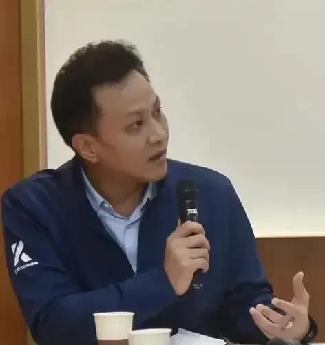 民进党支持的罢免国民党苗栗县立委邱镇军失败后，邱镇军对罢团以妨害名誉为由提起告诉