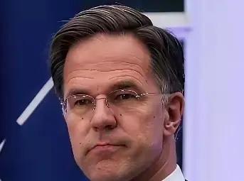 乌克兰能够坚持到现在，北约秘书长吕特功不可没啊！要是乌克兰没有他的支持，是撑不了