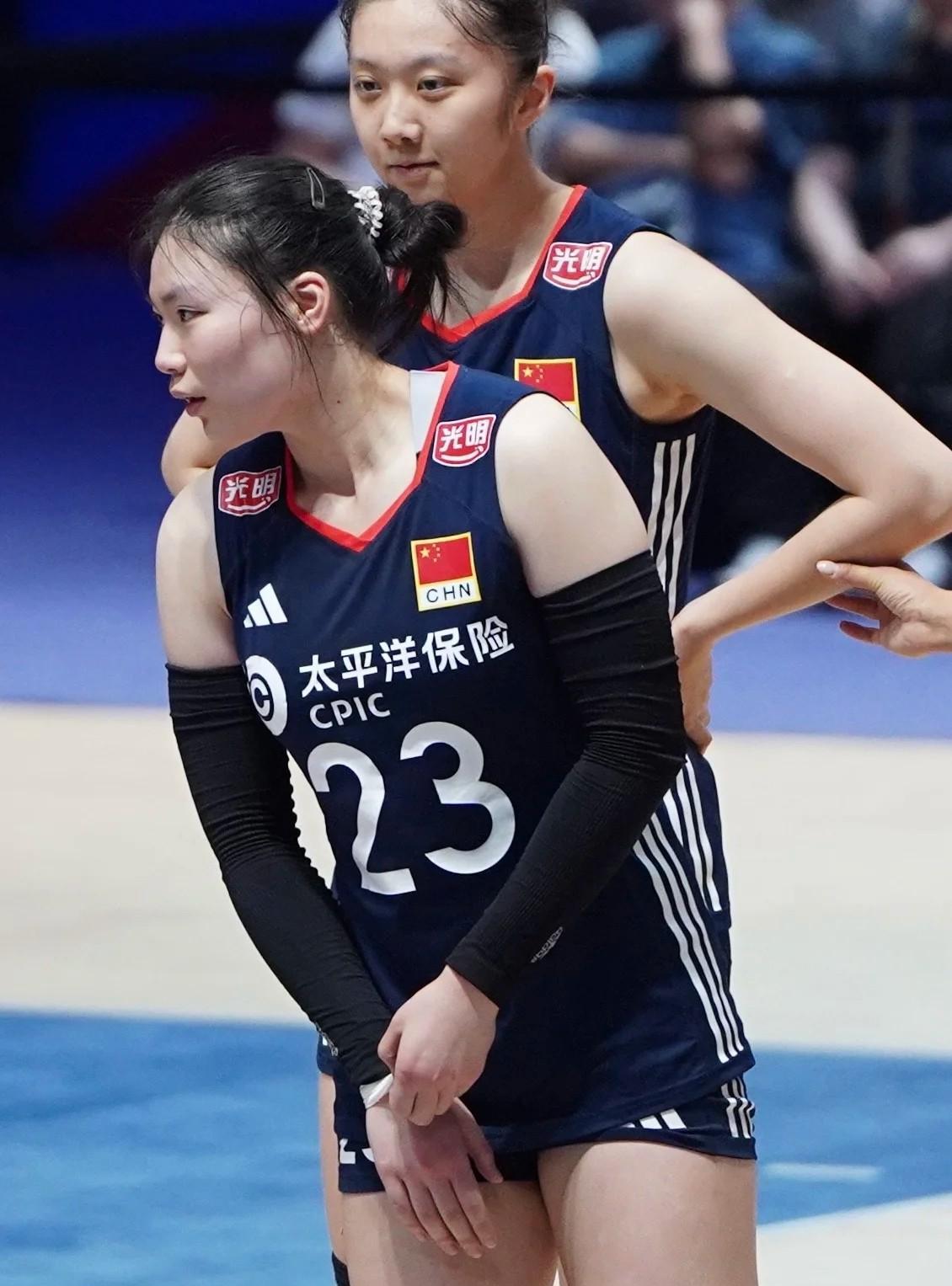 沈富麟为国家队锻炼张籽萱。降低段位的张籽萱让陈晓辉和郭中楠“血脉觉醒”，战福建队