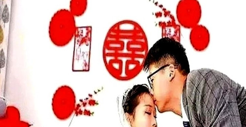 结婚一天，不同意同房。结婚一周，还是不同意。结婚一个月，还是不行。结