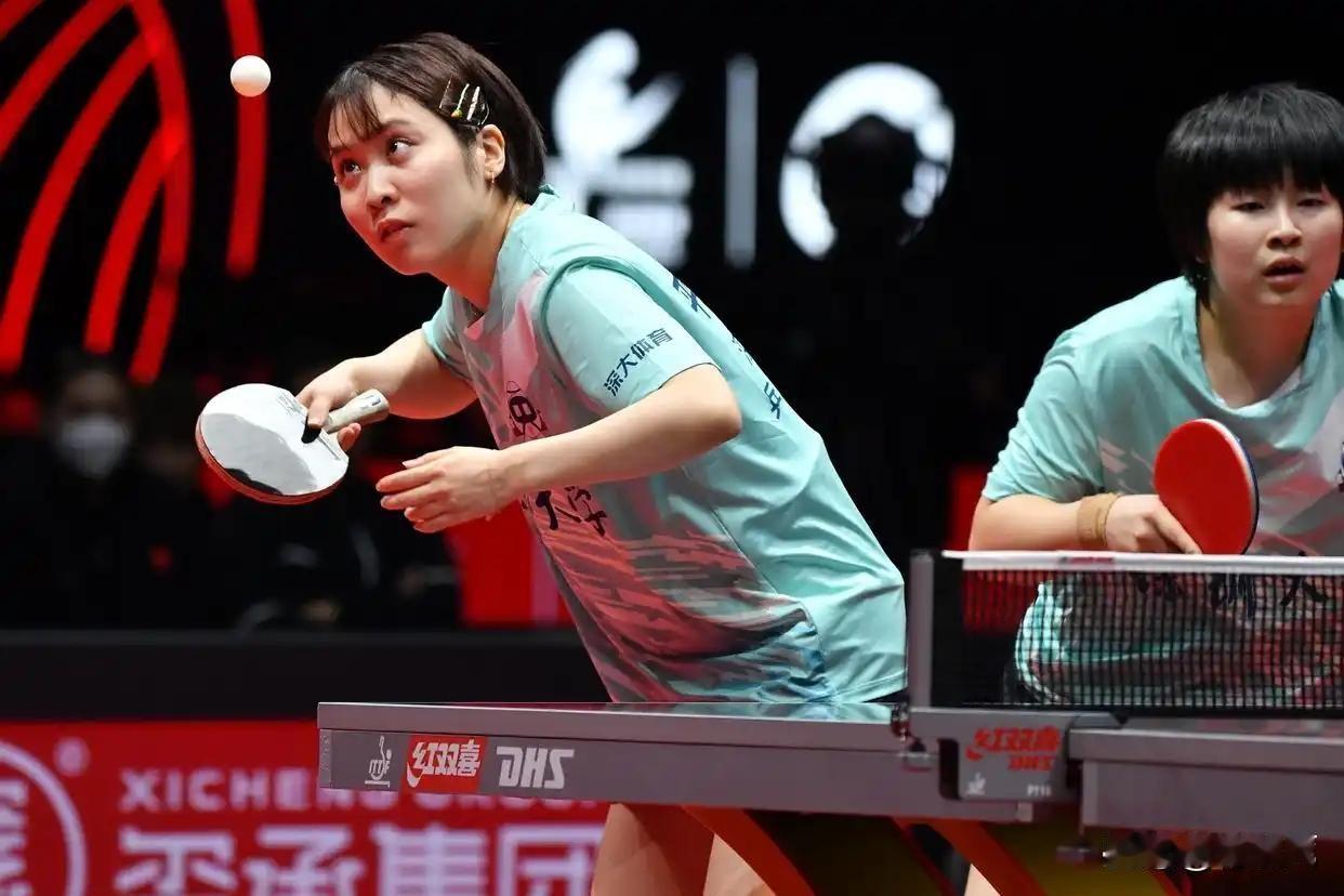 平野美宇，目前世界排名63，日本现役的世界冠军，而且是只此一家。按照这个排名，平