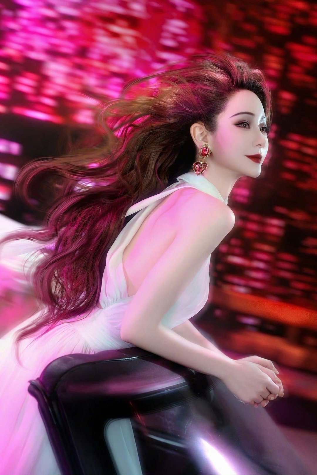 戚薇李承铉就没有废片真夫妻一发力，确实没别人什么事了。不管cos什么角色都超级