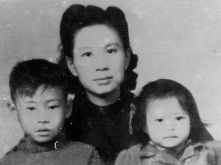 1961年，13岁的李继业填履历表，笔刚划掉"烈属"俩字，老师一把拦住："你是烈