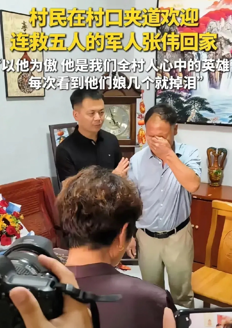 这就是英雄张伟父母在夏邑县车庄村的家，张伟从小在这个家里成长。从画面中我们能