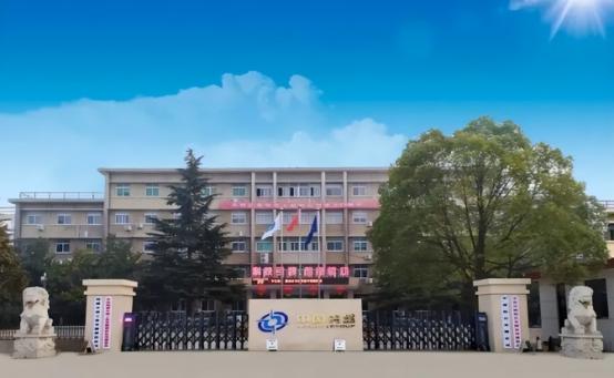 河南一个小县城，成了美国军工的“死神”！五角大楼半夜灯都亮着，副总统万斯急得满