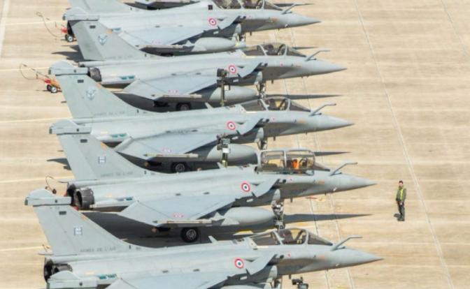 法国人终于出手了！路透社3月3日援引法国外长让-诺埃尔·巴罗的表态称，法国已动用