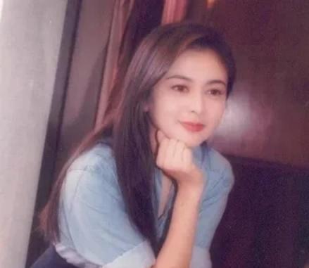 1998年，刘銮雄得罪了九龙的地头蛇，他花重金请洪汉义出手相助，不料对方却提出“