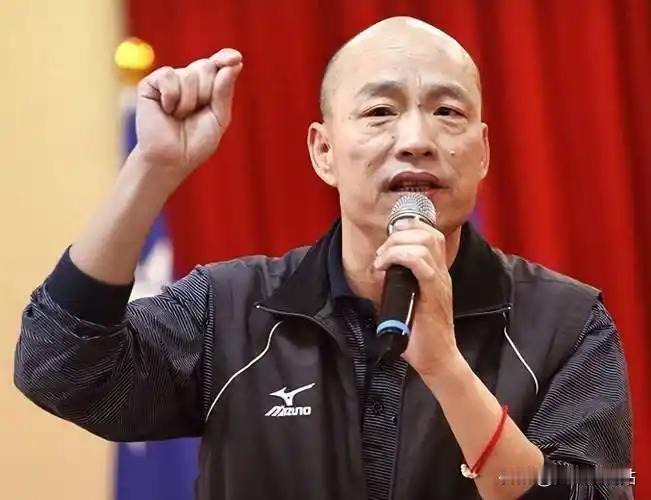 台湾政坛又冒出一个让人又好气又好笑的言论：台“立法院长”韩国瑜竟宣称，台湾是全球