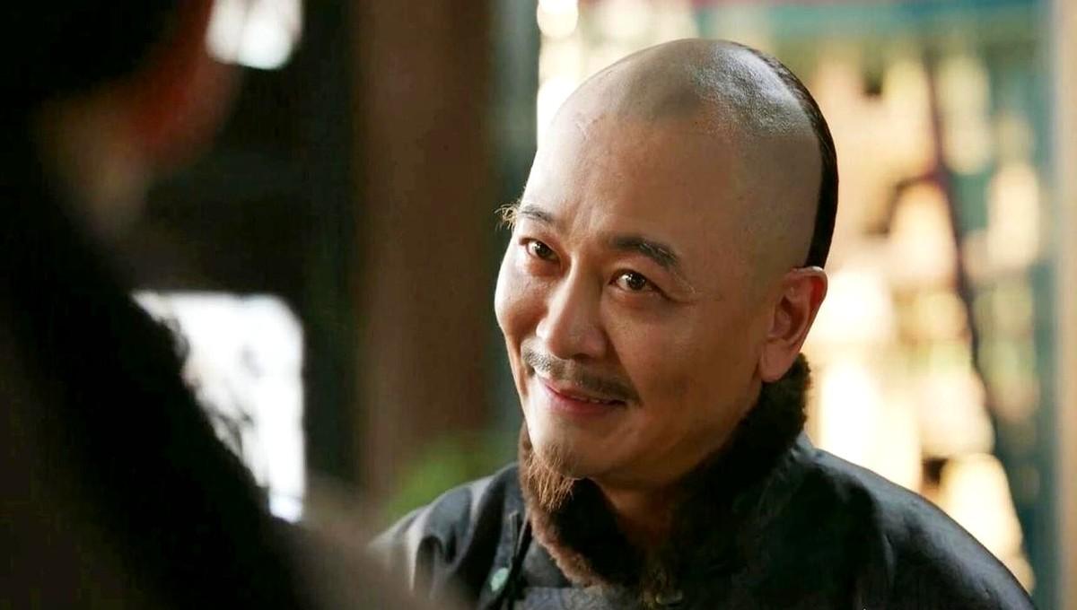 商战剧《大生意人》第6集，王天贵有点意思!我原以为王天贵就是个坏透了的奸商，