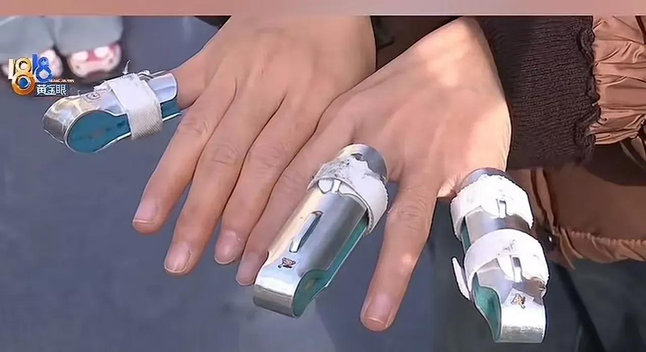 “不是业主，就不能去隔壁小区荡个秋千吗？”嘉兴这事儿，吵得挺凶。按181