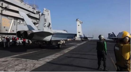 伊朗还是让步了！ 4月14日，据《纽约时报》的消息称，美军“林肯”