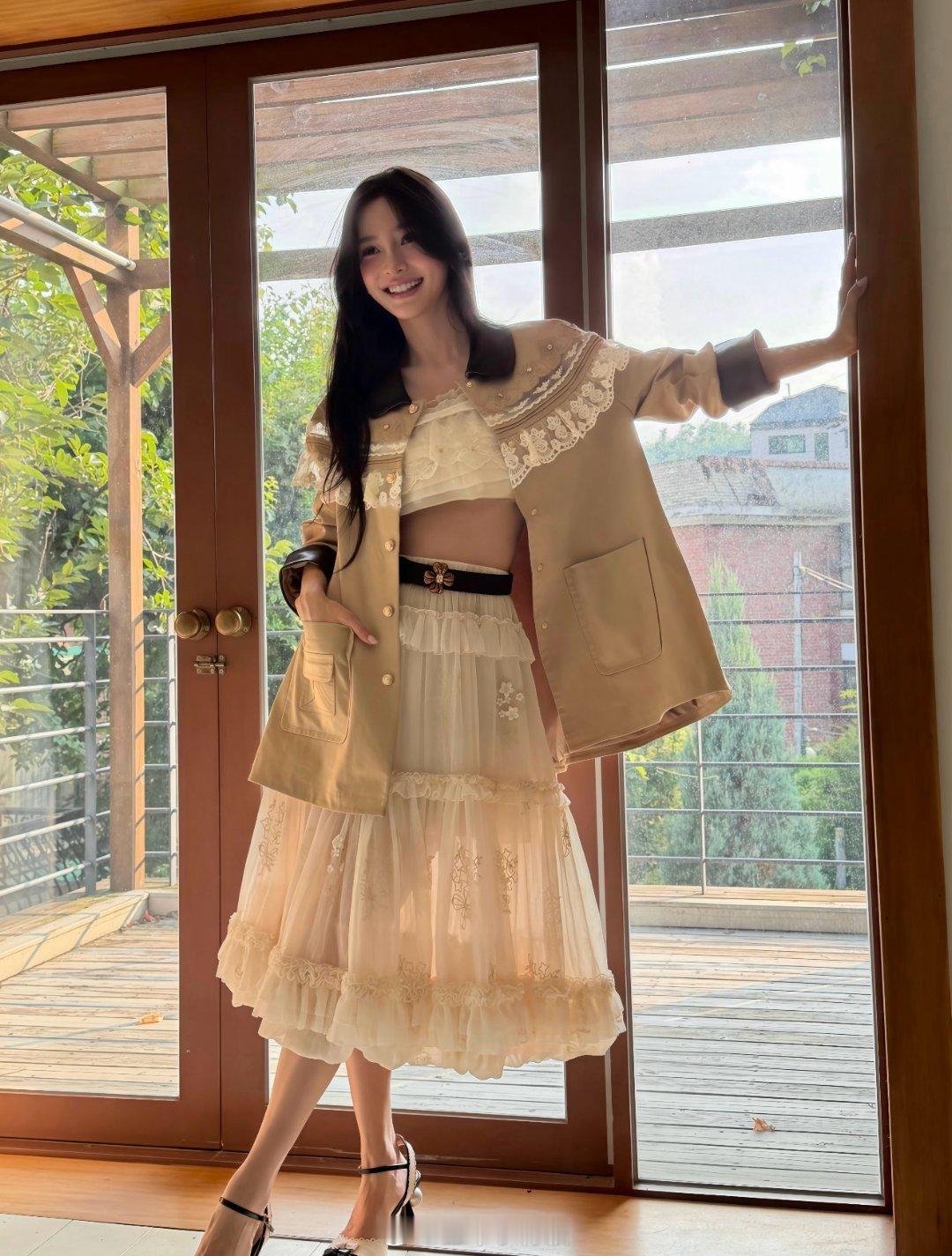 angelababy┃杨颖🍠：前几天的衣橱分享姐姐好美笑的好甜