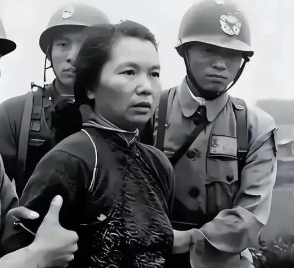 45岁牺牲的朱枫，60年后才找到她骨灰，养女阿菊85岁依然拒认继母... 朱