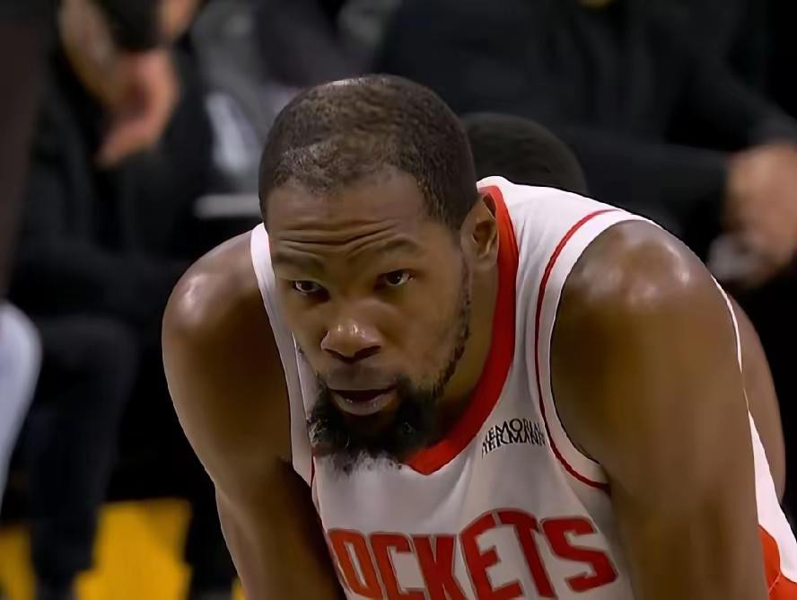 这次杜兰特真要拆火箭队了火箭两场季后赛下来，打的极其挣扎，乌度卡没有任何有效