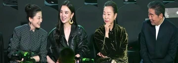 上影节炸场了！宋佳、梅婷、奚美娟三位女神同台，这画面谁顶得住？40+和60+