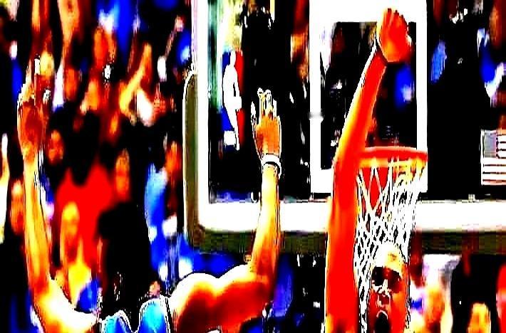 那笔交易，最牛逼的根本不是火箭得到了申京。那时候火箭正着急找人撑起场面，