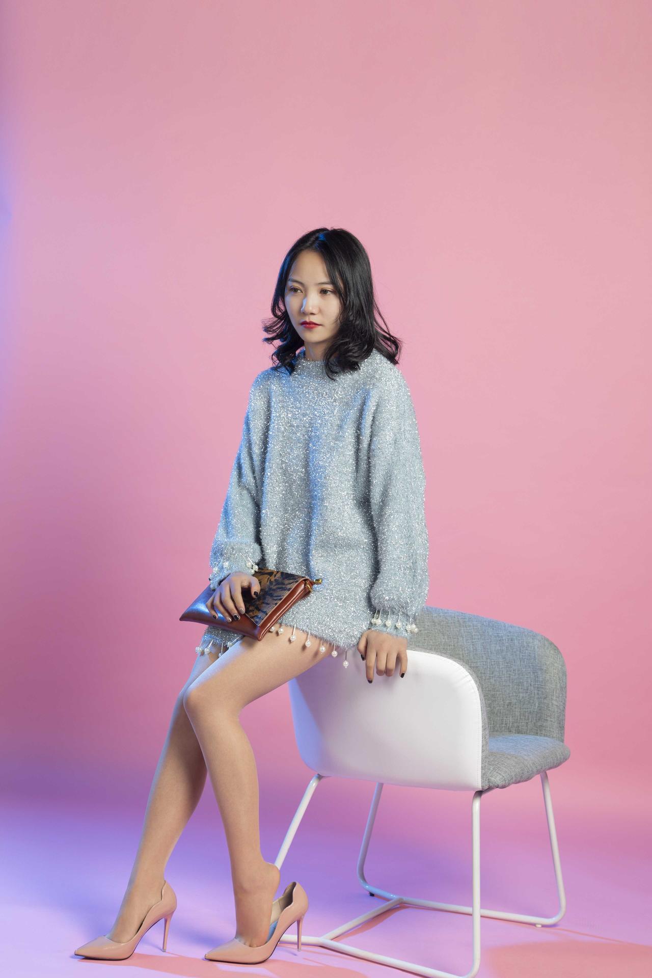 高跟鞋的女性魅力在哪里?女人怎样穿搭，更显气质