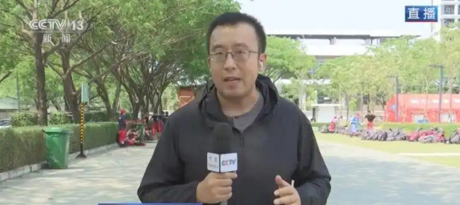 中国接管中缅战略要道**第一段：**天哪！我