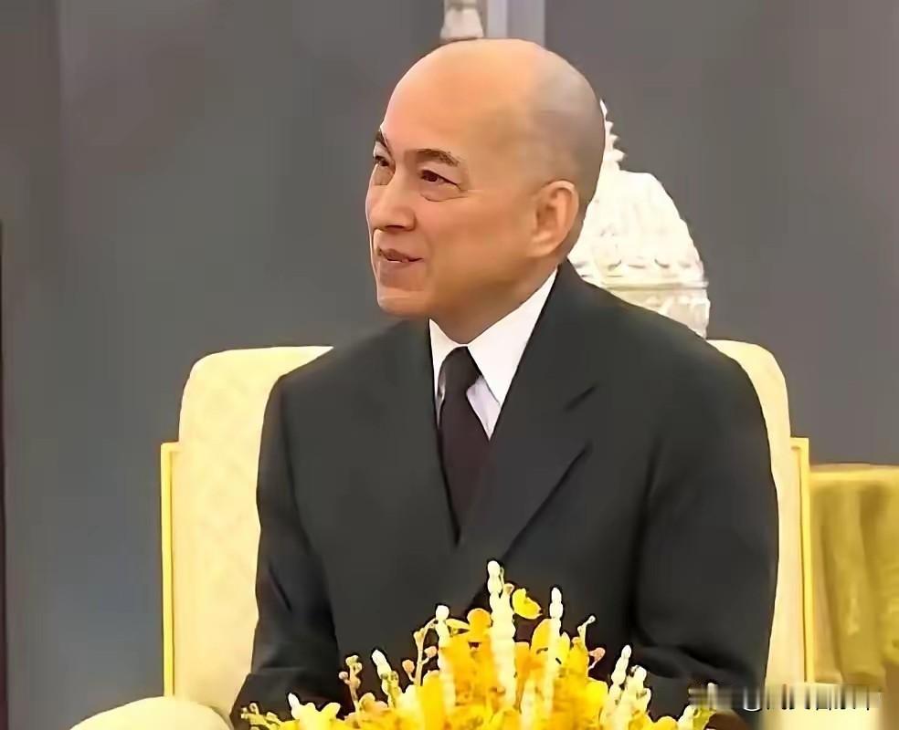 全世界最尴尬的事儿是啥？可能就是，你爹是开国元勋，是传奇，是国王，结果他老人家