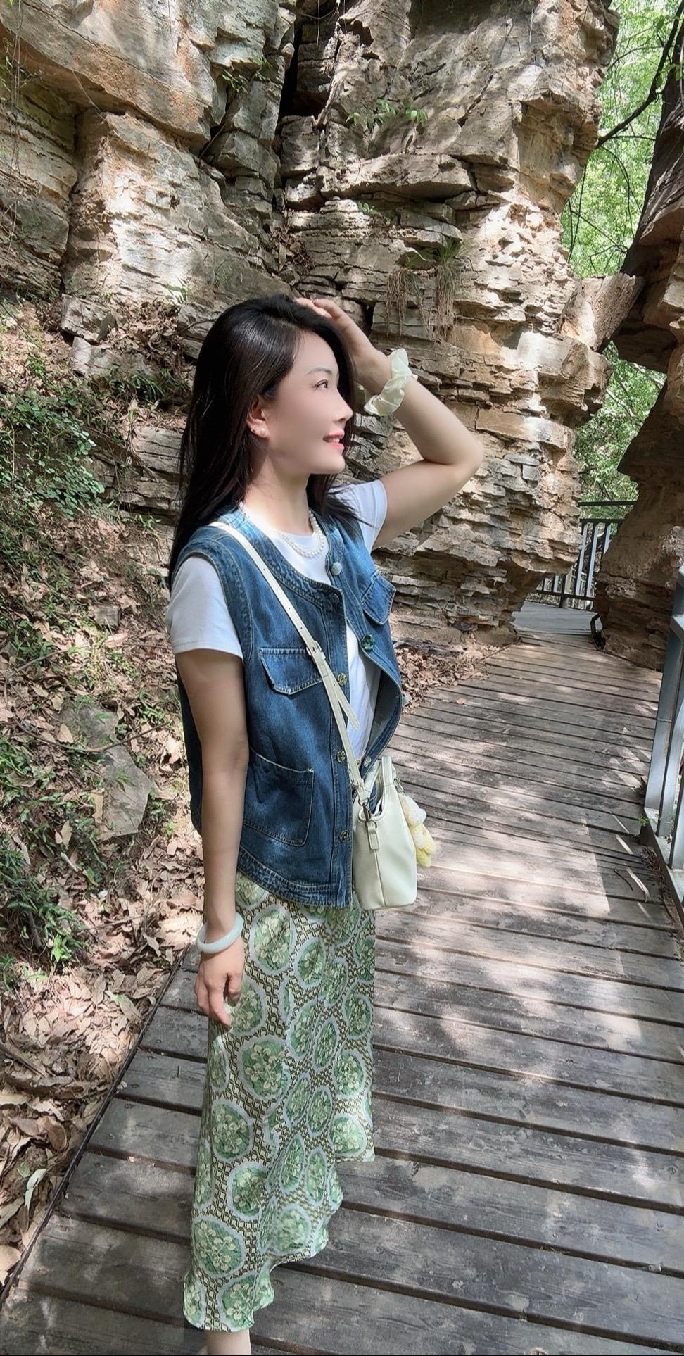80后  耐看型 御姐 颜值