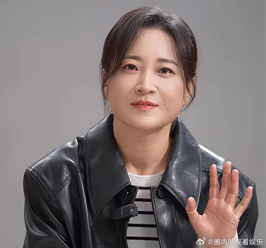 贾玲的50亿豪赌，藏了整整8个月。都以为她要拿《转念花开》冲击第三个票房冠军，剑