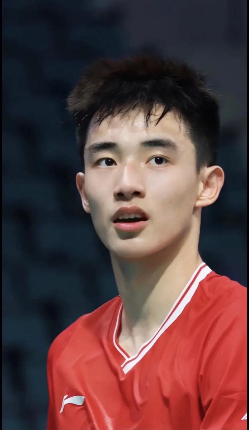 王正行1-1法汉1月22日，羽毛球超级500印尼大师赛男单1/8决赛，国羽