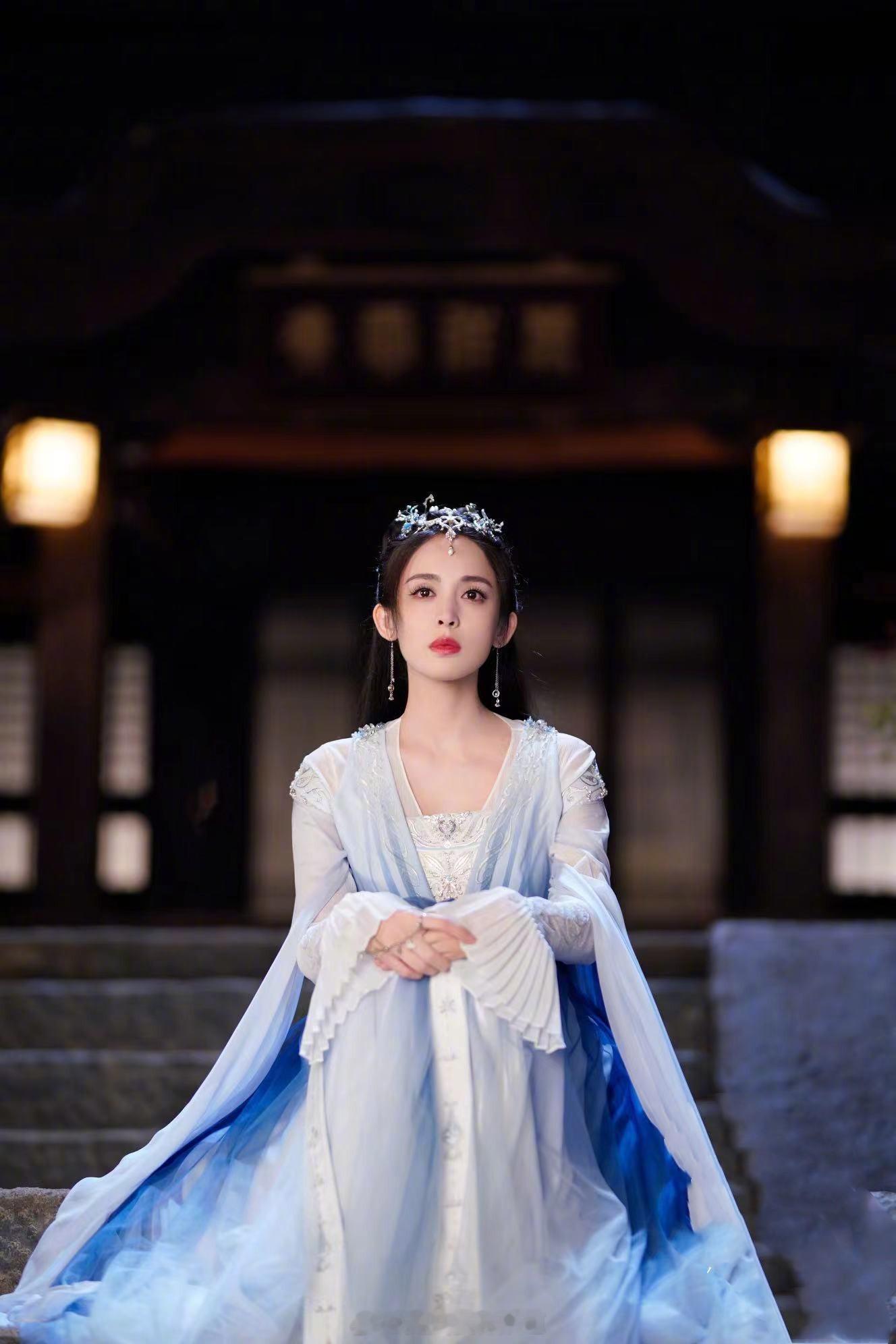 古力娜扎古装多巴胺穿搭