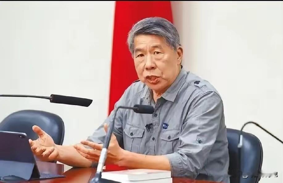 近日国民党主席郑丽文，就媒体提问国民党是亲美还是亲中的问题，郑丽文如此表述：美国