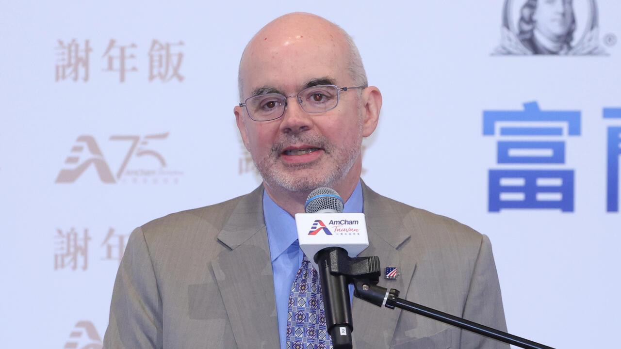 德国之声今天报道：“美国在台协会处长谷立言表示，台海任何冲突对全球经济造成的影响