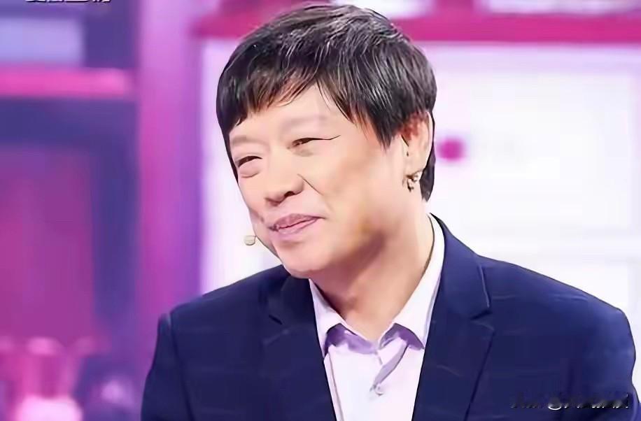 对于老胡的批评，2月13日项立刚反击:法律界有相当一部分人不代表中国的利益，这是