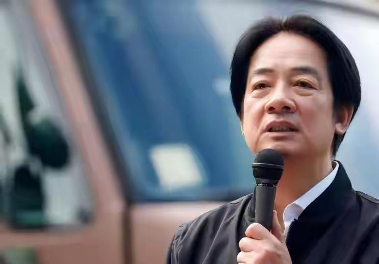 赖清德终于摊牌了！赖清德最近的言论已经不是简单的"台独"叫嚣，而是赤裸裸的战争
