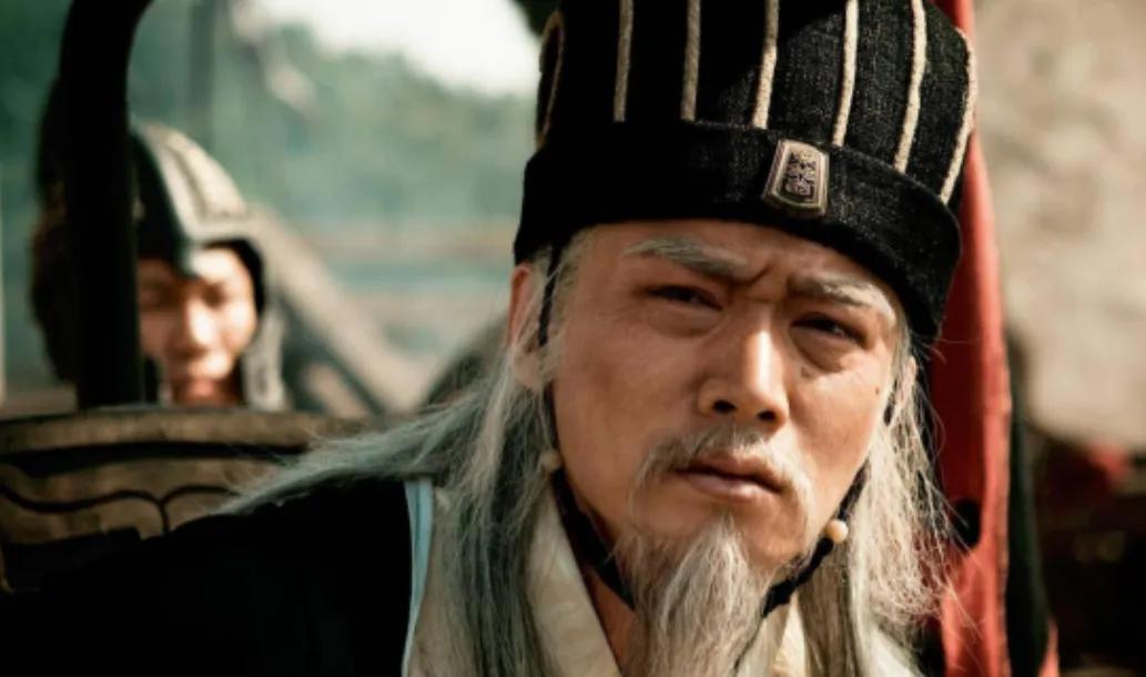 234年，诸葛亮在北伐途中，病逝五丈原，刘禅大惊，翻箱倒柜好不容易找出诸葛亮生前