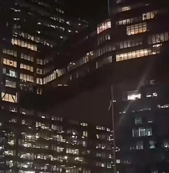 25岁的陕西韩城男子小乐在宿舍昏迷不醒最后经抢救无效死亡，最绝的是在男子死亡仅两