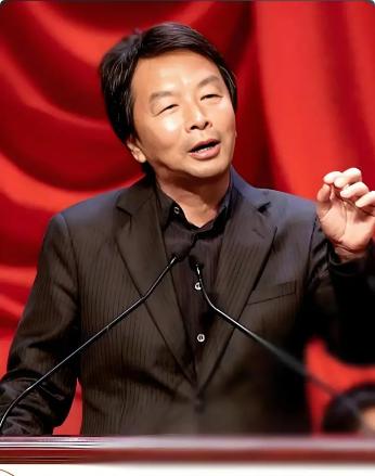 刘震云说："读红楼知上流脏，读金瓶见底层烂，读水浒懂义气假，读西游晓菩萨坏，读三