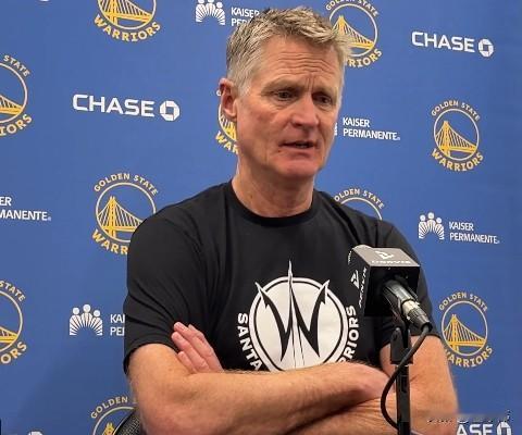 铂金能健康吗？科尔谈交易得到波尔津吉斯：“我们的医疗团队做了很多的努力。”