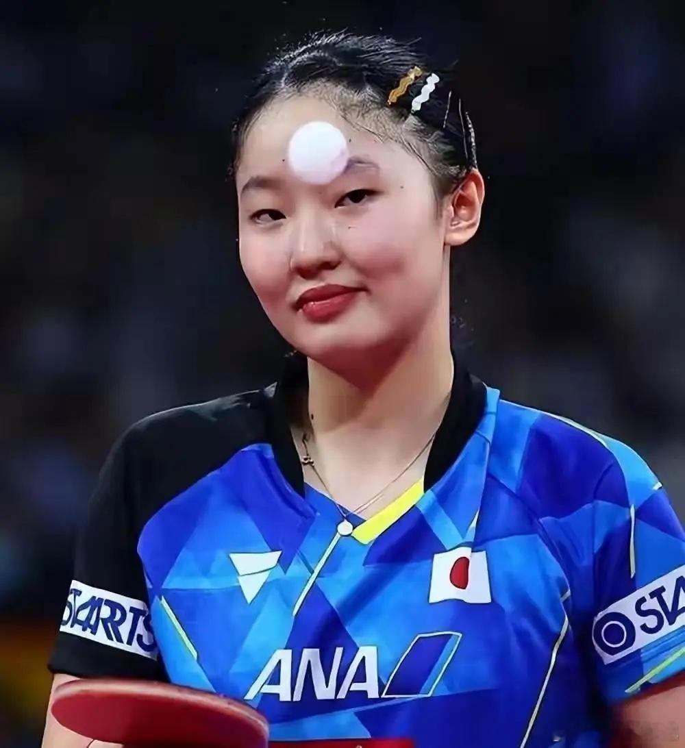 张本美和这个人，完全经不起细看，因为只要仔细一看，就会发现，她耀眼的成绩之下，藏