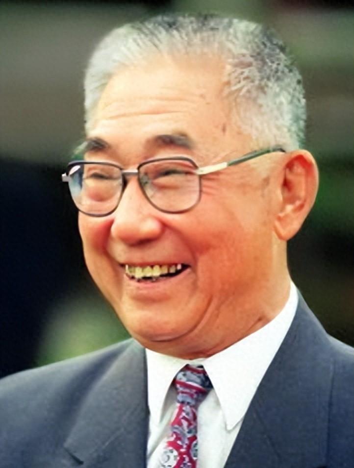 1980年，荣高棠为何力挺何振梁成为奥委会委员候选首位，还特别嘱咐大家不要鼠目寸