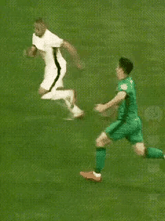 北京国安主场吃了裁判判罚的亏？蓉城在裁判判罚中获利？快拉倒吧，韦世豪那个铲球确实