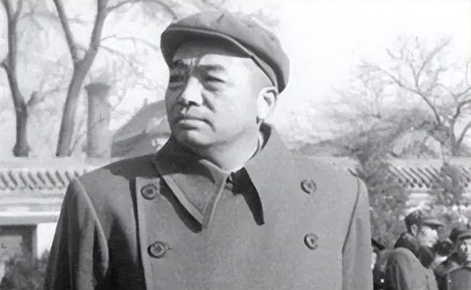 一次宴会上斯大林发难彭德怀：你们曾在朝鲜杀过俘虏？面对不怀好意的斯大林，彭老总一
